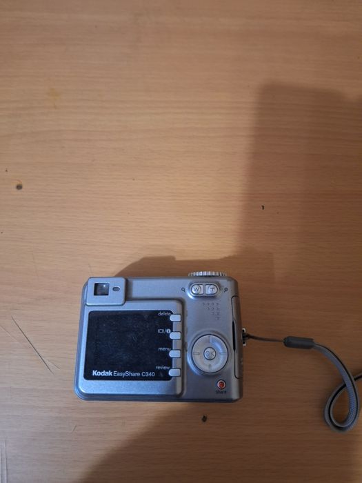 Цифровий фотоапарат Кодак Easy share C340 у хорошому стані