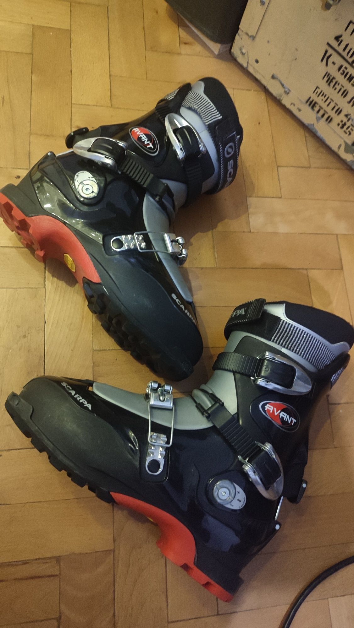 Buty skiturowe Scarpa Avant 301-330