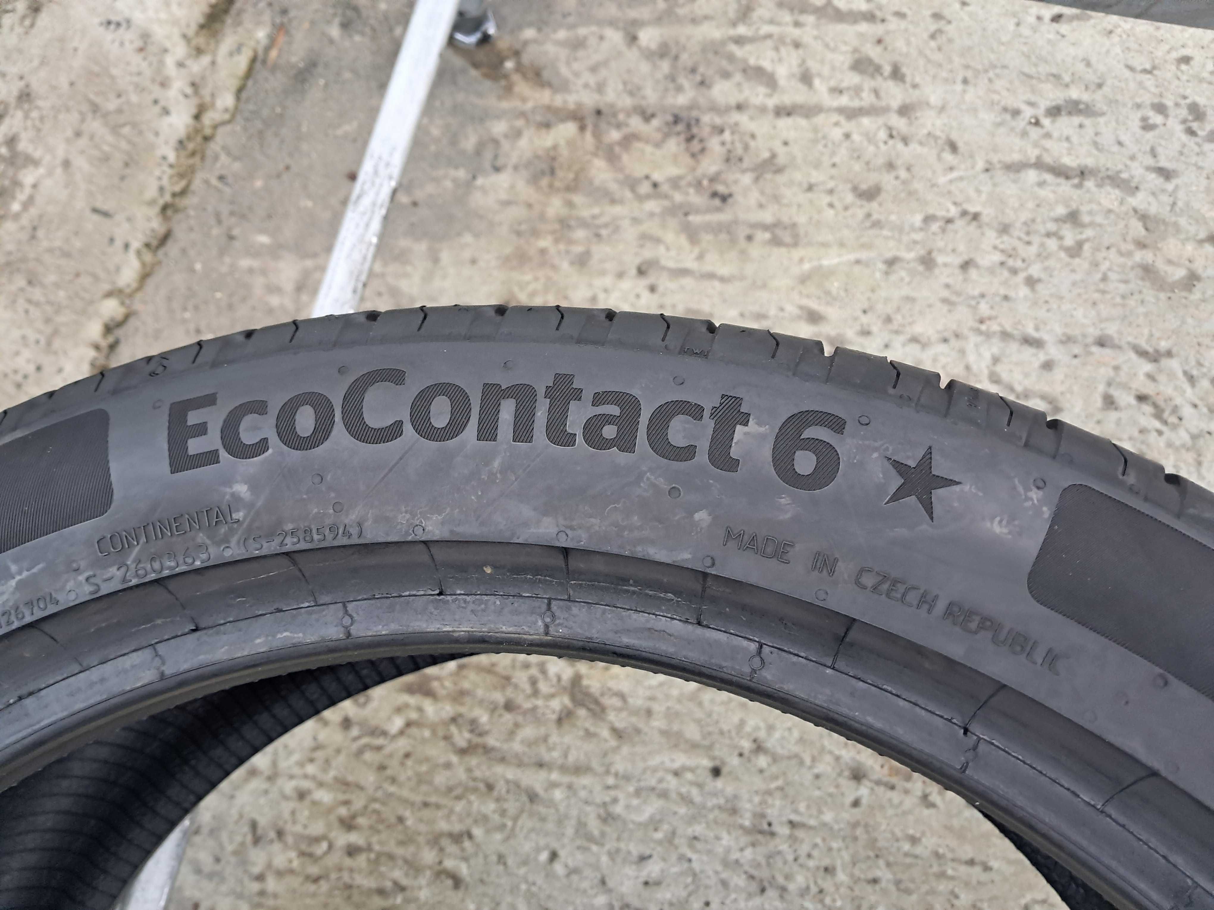 Резина літо 70% протектор Continental 245/40 R19 EcoContact 6