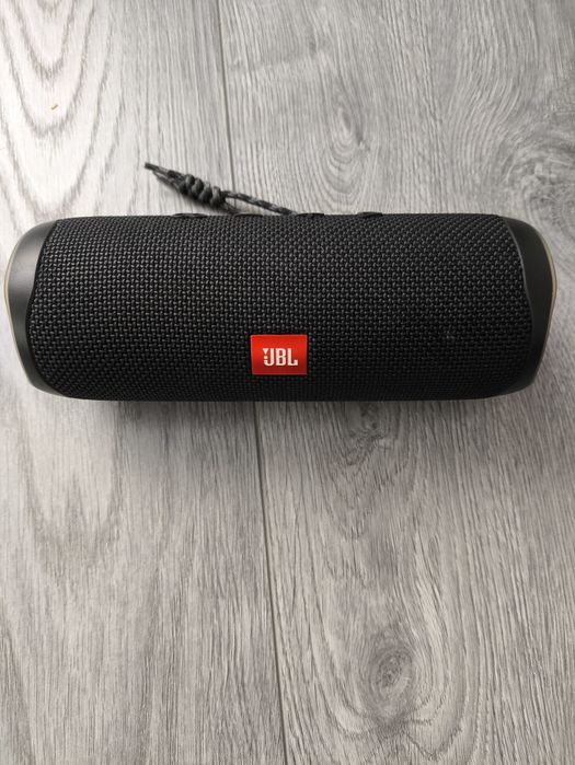 Портативная колонка JBL flip 5 оригинал.