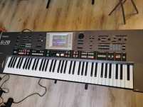 Roland G70 V3 z Kartą