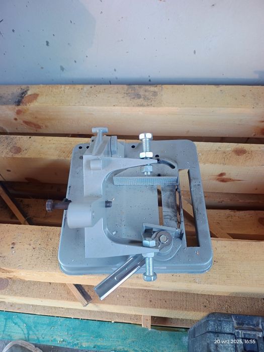 Podstawa szlifierki kątowej dużej