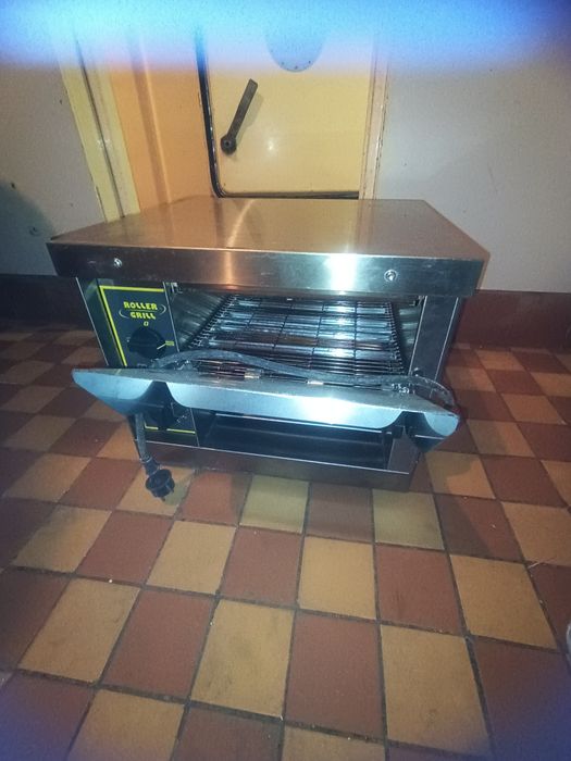 Конвеєрні тостери