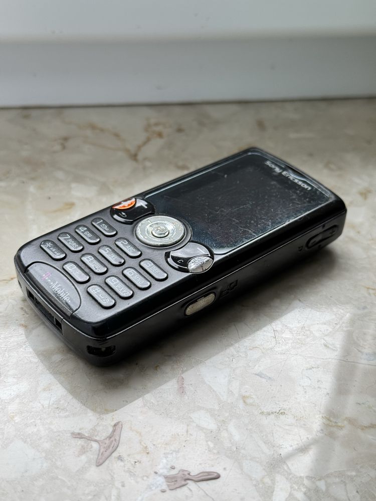 Sony Ericsson w810i - sprawny, simlock T-Mobile, klasyk walkman