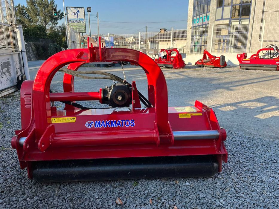 Triturador martelos 1,40m Reforçado profissional c/ descentramento