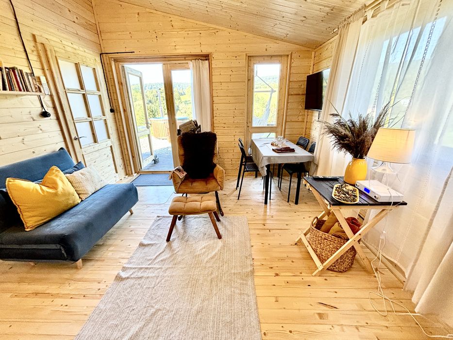 Domekl na Sylwestra z jacuzzi sauną w Bieszczadach