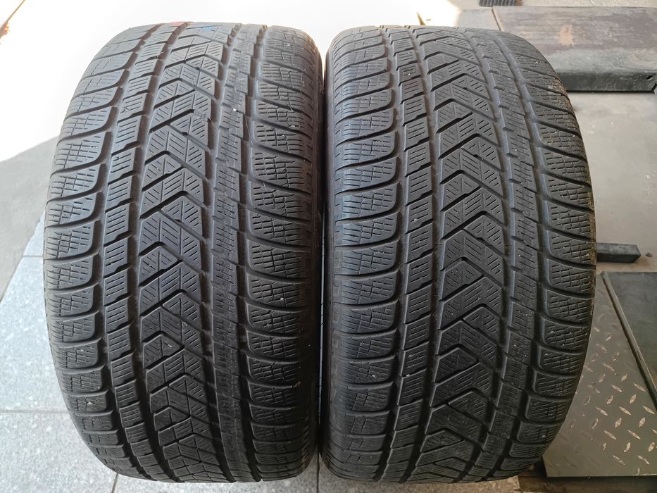 275/40R20 106 V Zima