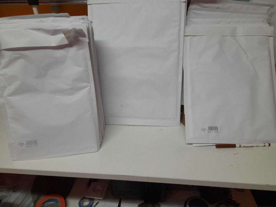 Sprzedam koperty bąbelkowe mix G ,H, I - 50 szt. razem