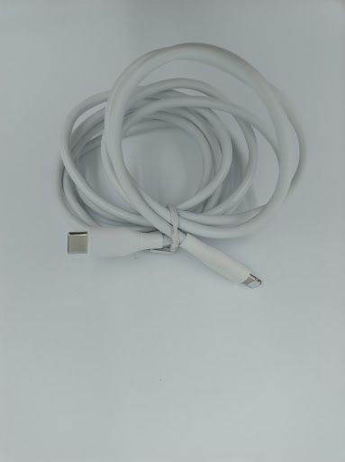 kabel amazon basic usb typ c - apple lightning 1,8 m biały ładowanie
