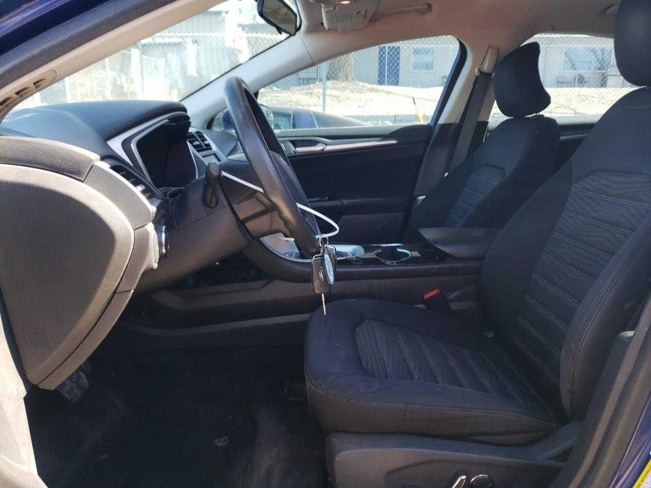 Ford Fusion SE 2016