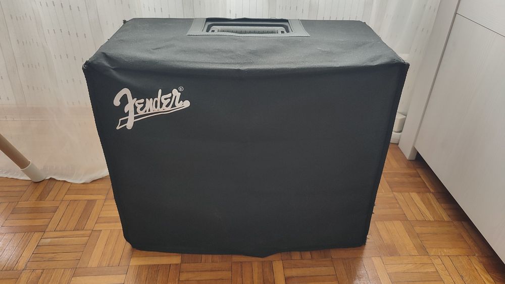 Fender Mustang GT 100 + footswitch + pedał ekspresji