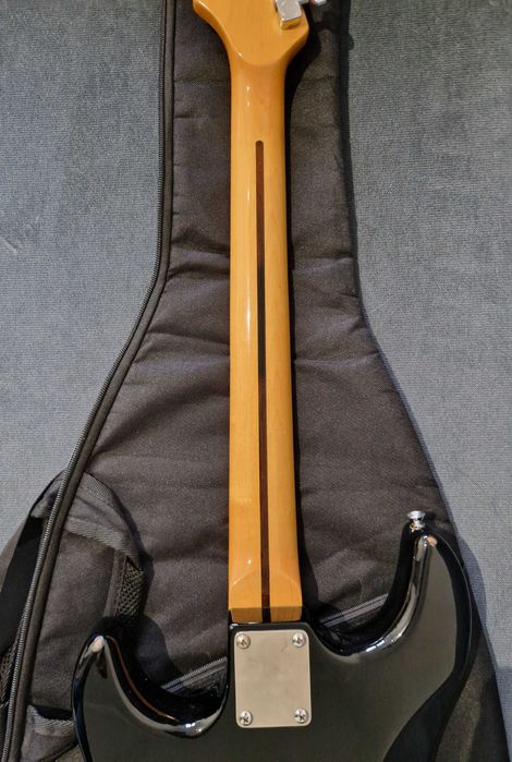 Gitara czarny stratocaster Gilmour - partcaster