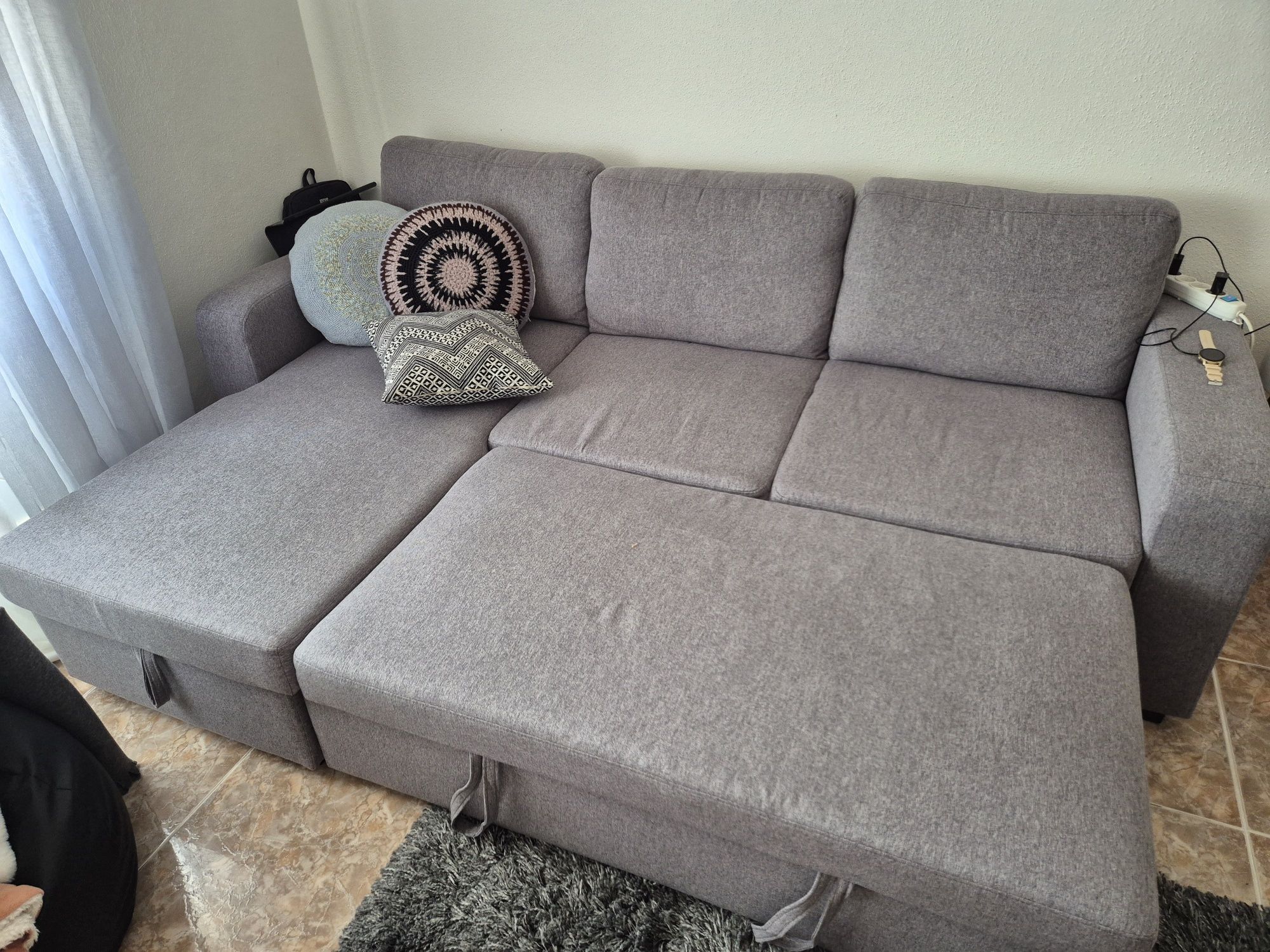 Sofá cama, com chaise long