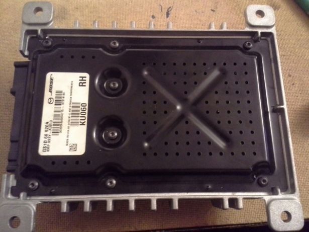 Wzmacniacz audio bose Mazda 6 i 3 GS1E 66 920 GS1E 66 A20 GDL1 66 A20