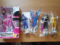 Power Rangers Lightning Collection IN SPACE 8 figurek