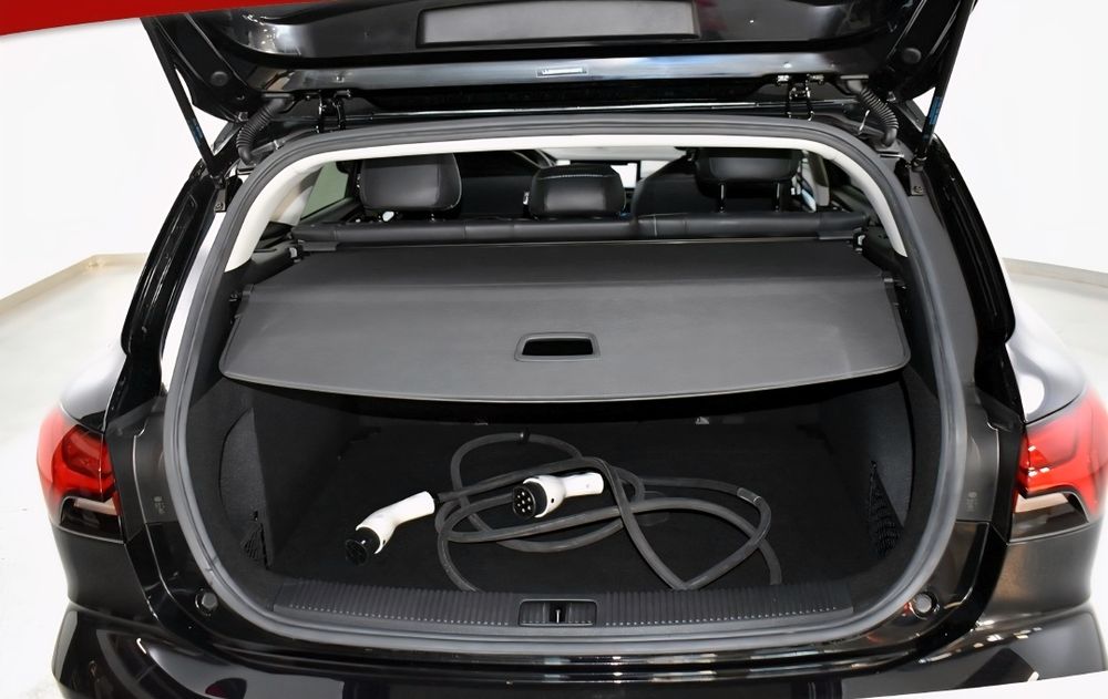 MG MG5 61KWH Luxury - Aluguer viatura TVDE  (Uber e Bolt)