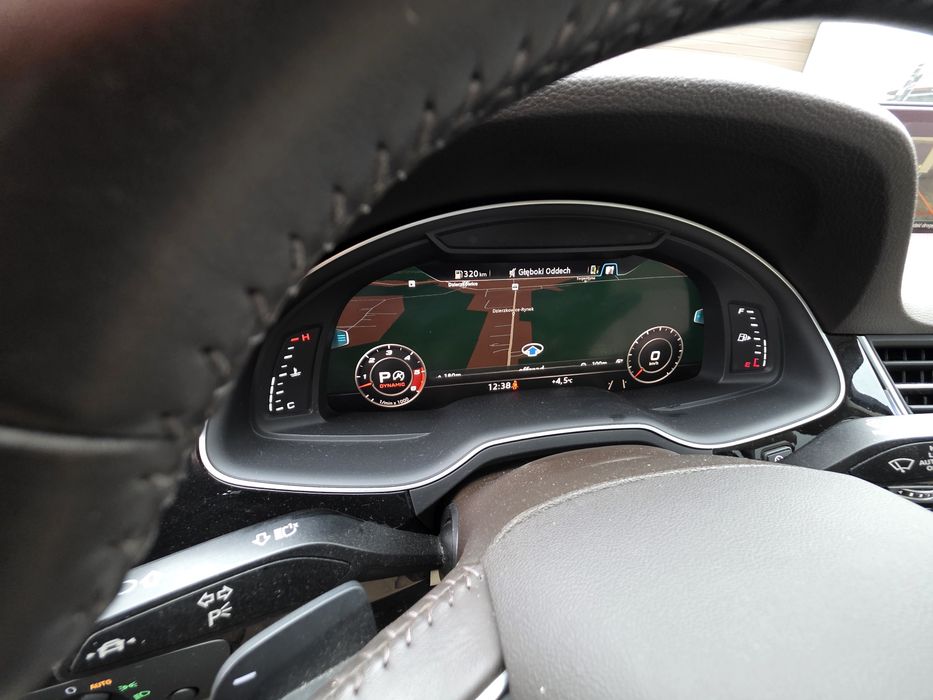 Audi Q7 3.0 bardzo bogate wyposażenie