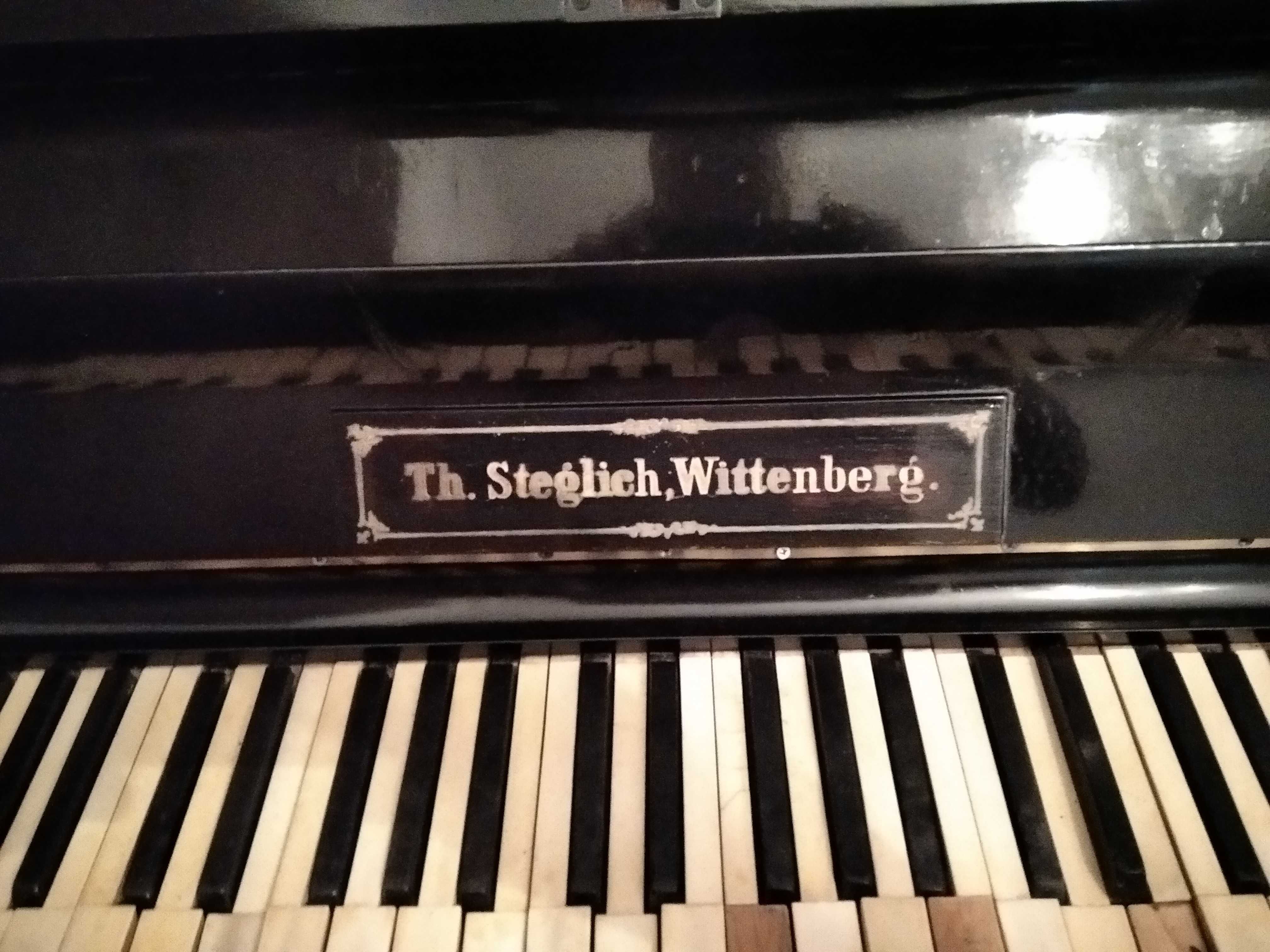 Piano Alemão  th.Staglich,Wittenberg.