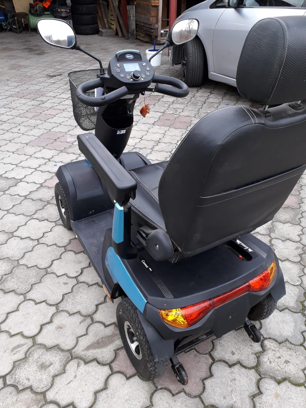 Wózek elektryczny Invacare comet pro