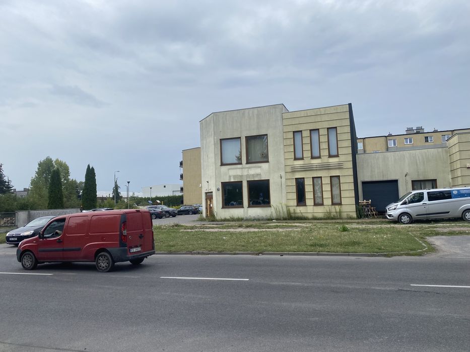 Wynajem wykończonego biura obok Żabka ,Market i nowo budowany aquapark