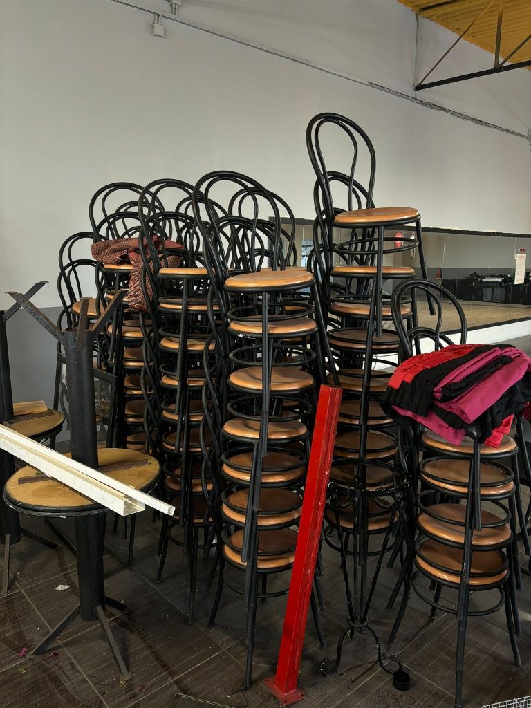 Cadeiras de mesa