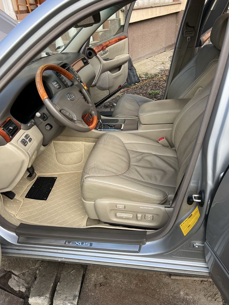 LEXUS LS 430  2001 roku