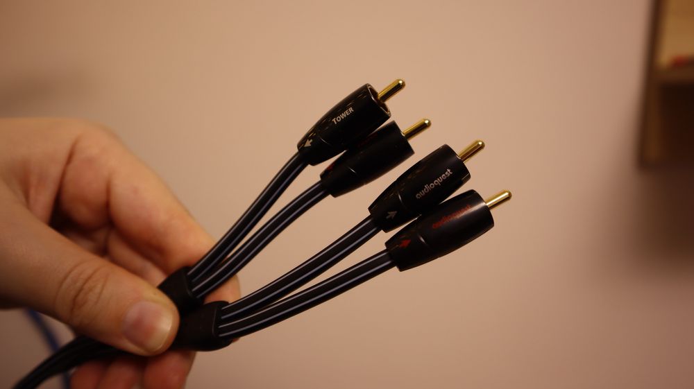 Кабель AudioQuest 2xRCA - 2xRCA