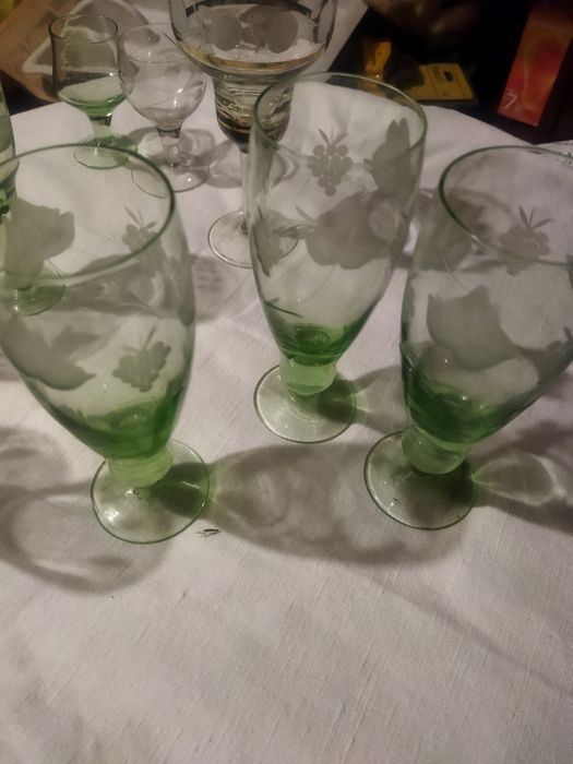 Посуда б/у в хорошем состоянии