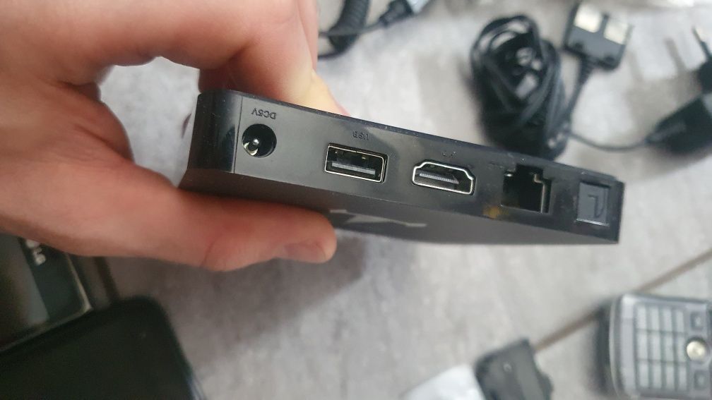Zestaw 6 telefonów TvBox Trongle słuchawki BT Acer LG Nokia Sony Erics