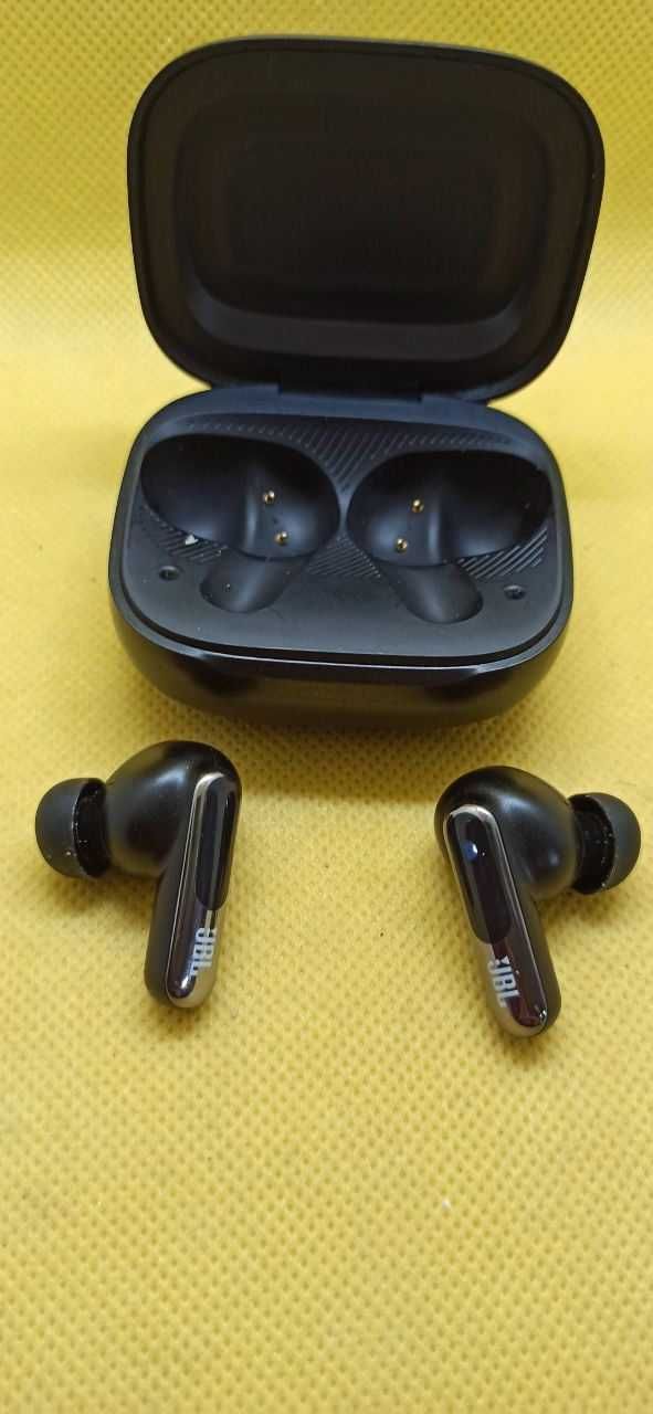 Навушники JBL Live Beam 3