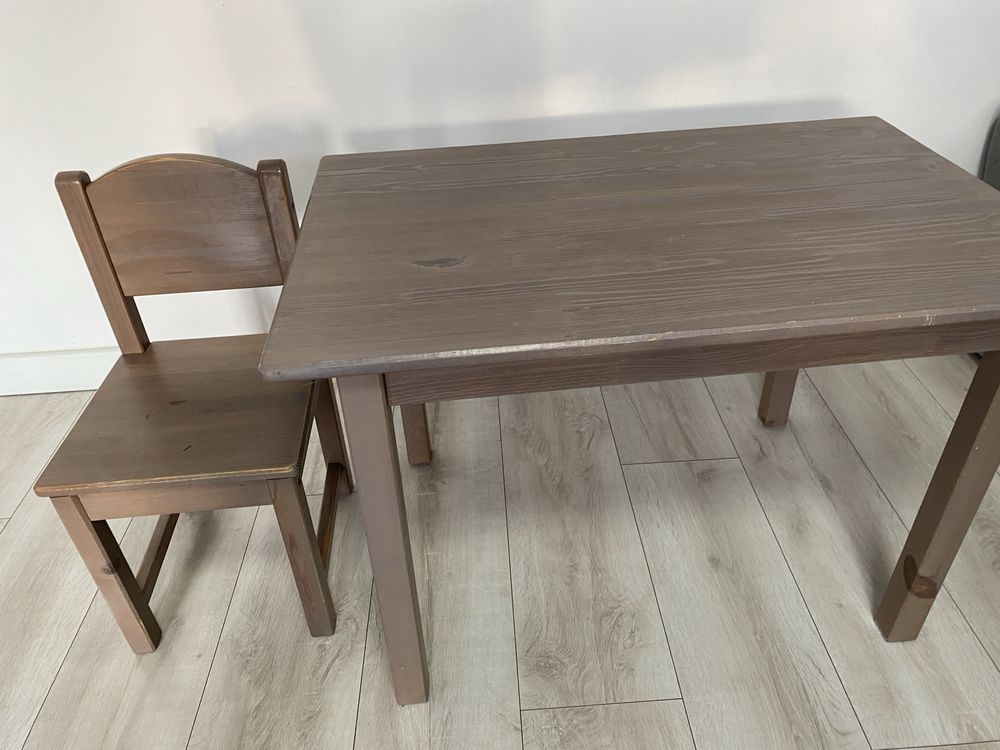 Stolik i krzeselko dzieciece SUNDIIUK IKEA