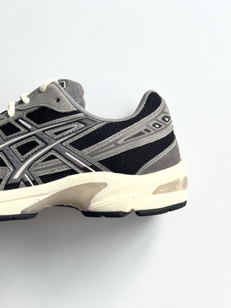 Оригінал | Asics Gel 1130 Carbon
