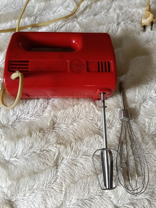 Міксер «Рось» Тістомес