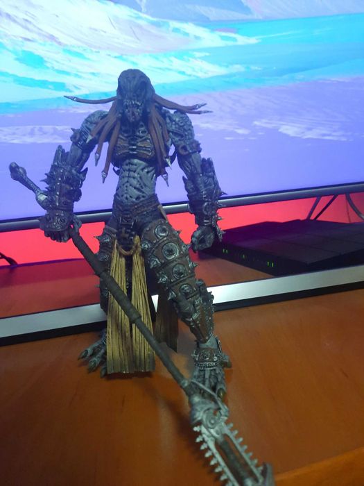 Figurka Gears Of War Action Figure Series Skorge / rzadka