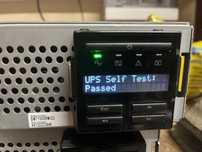 UPS APC 1000 SMT1000I2U
