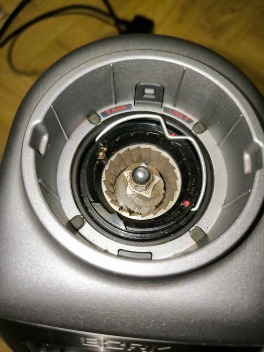 Młynek do kawy Bork (Sage/Breville) Smart Grinder Pro