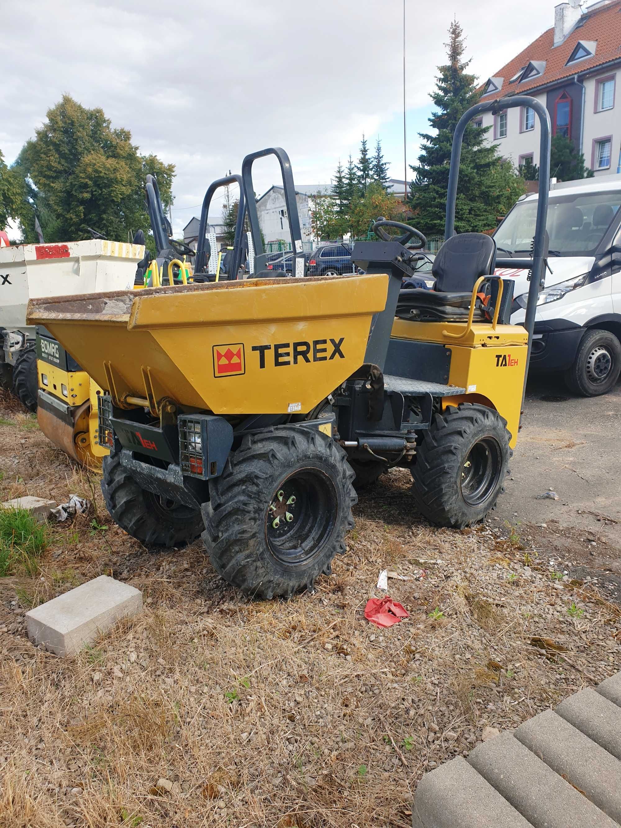 Wynajem   Minikoparkę Kubota KX019-4   /  350 zł +vat  430,50 zł
