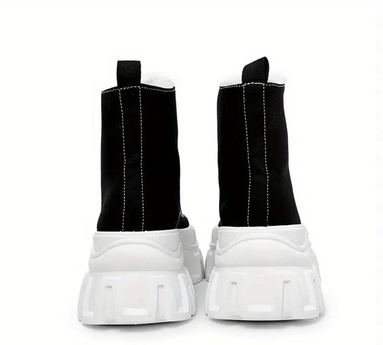 Теплые зимние кеды по типу Converse конверсы черно белые мех