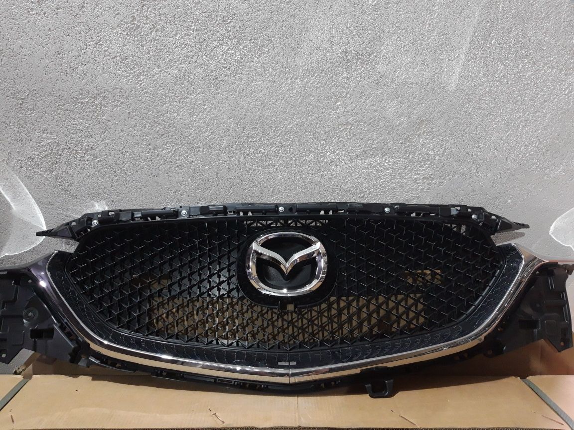 Решетка Радиатор Гриль  Глянец Mazda CX5