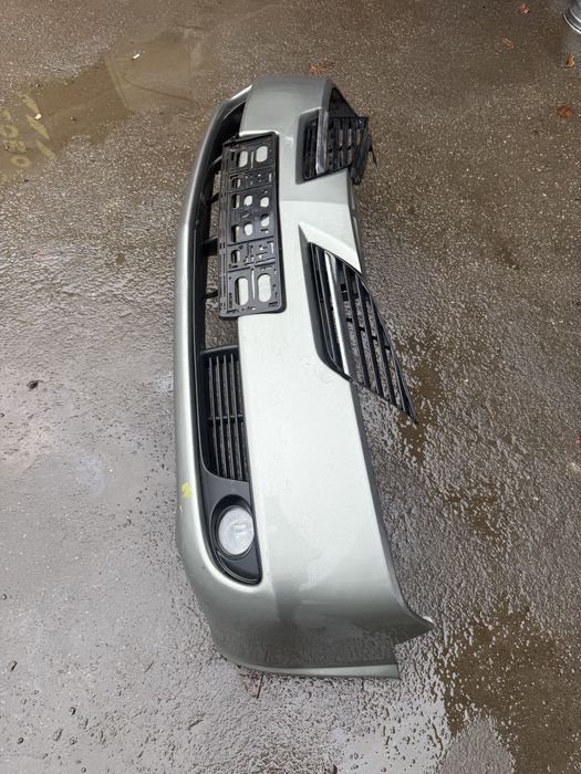 Бампер передній Nissan Primera p12