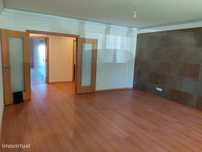 Apartamento - T3 - Com Terraço - Mafra