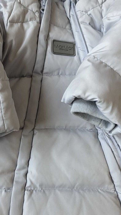 Puchowy kombinezon niemowlęcy MarMar r 74 / 9m plus rękawiczki Reima