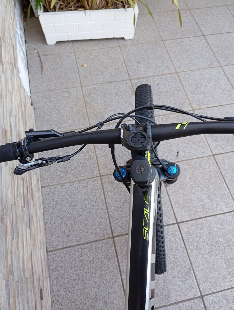 Bicicleta Scott Scale 920