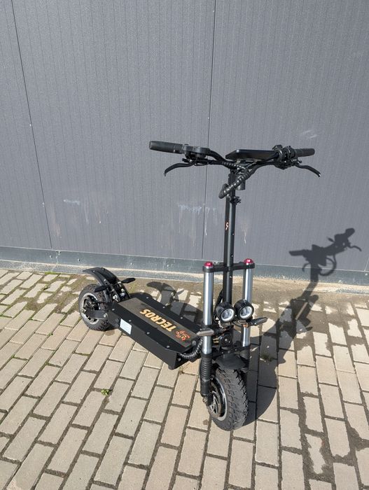 Продам електро самокат Tecros S03+ 2024р.