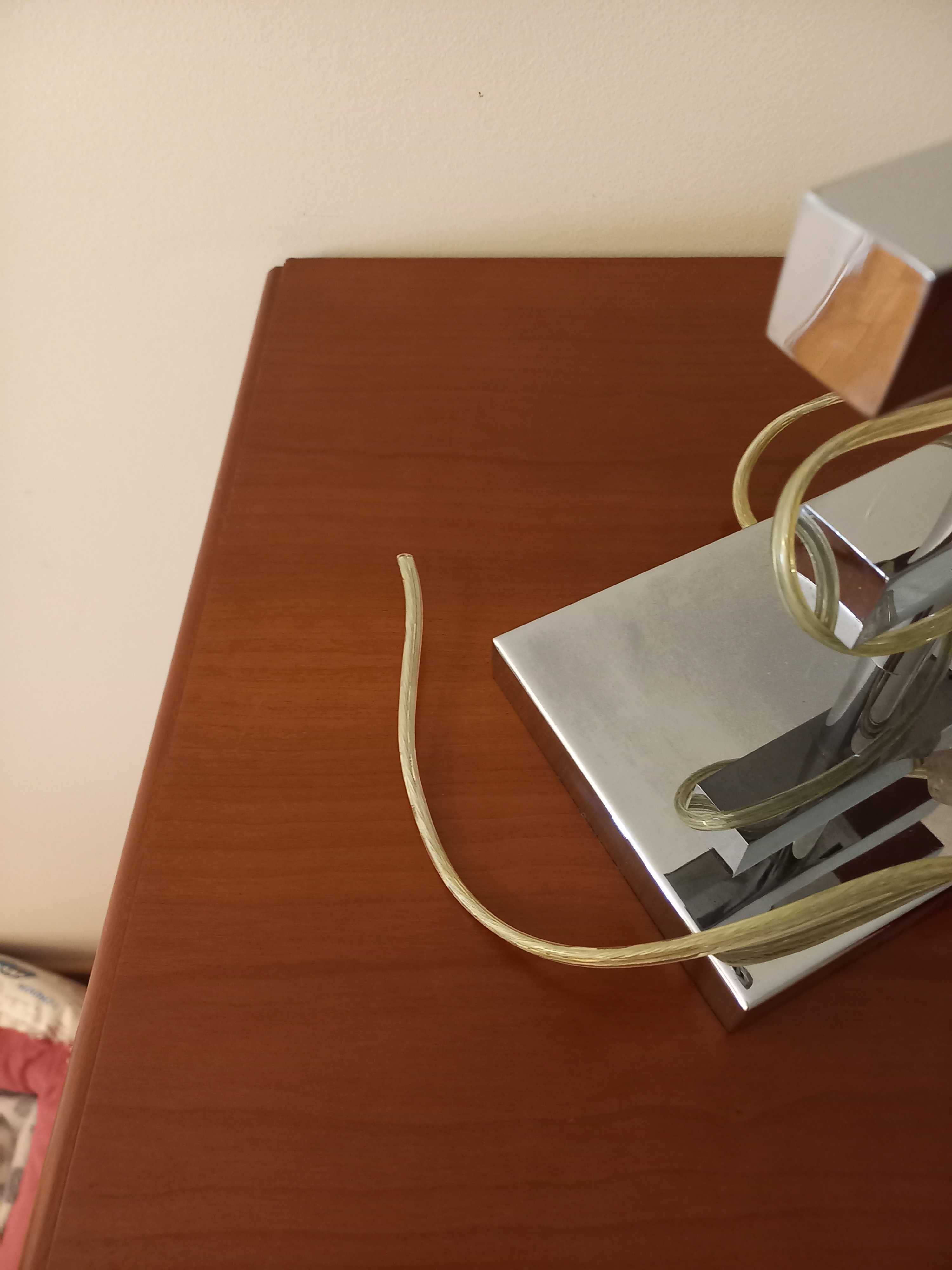 Candeeiro de mesa