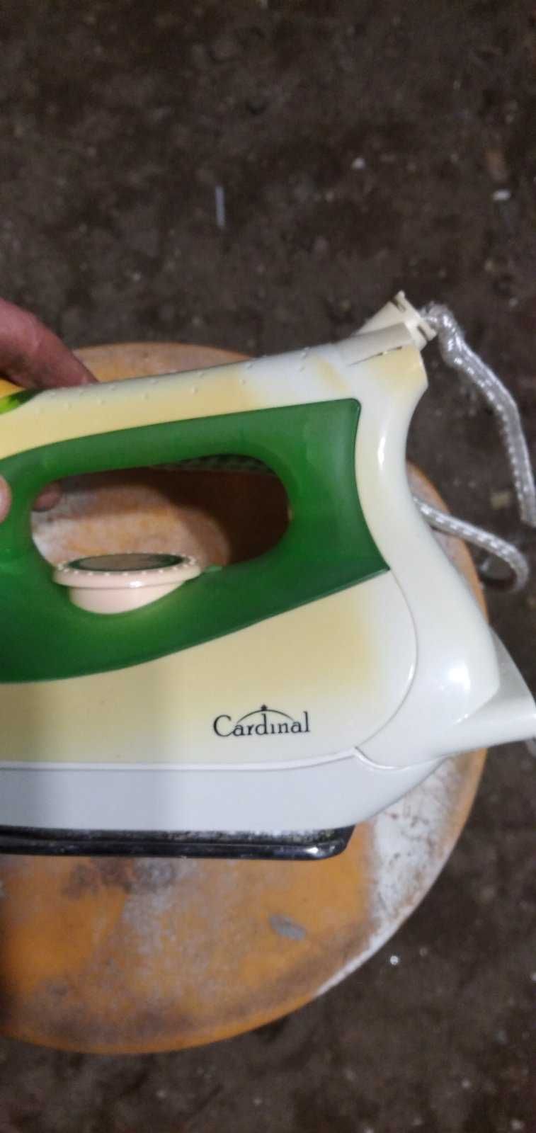 Утюг Cardinal CR-803 AC 230V 50Hz 1200W продам