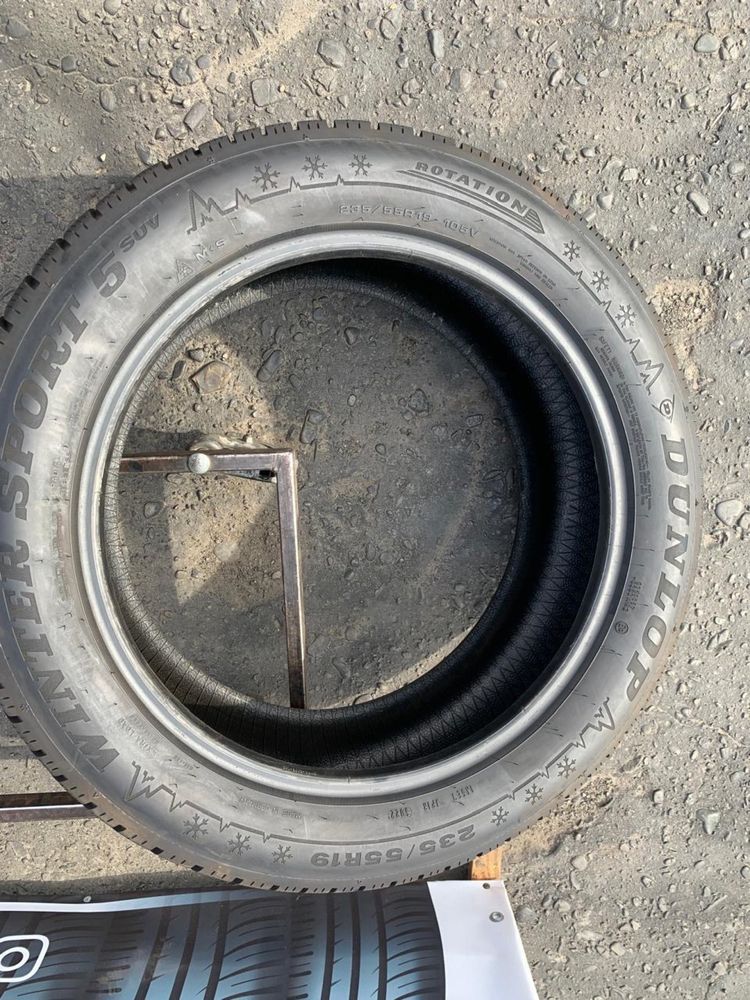 Шини 235/55 R19 Dunlop 2021р зима 7/7,4мм