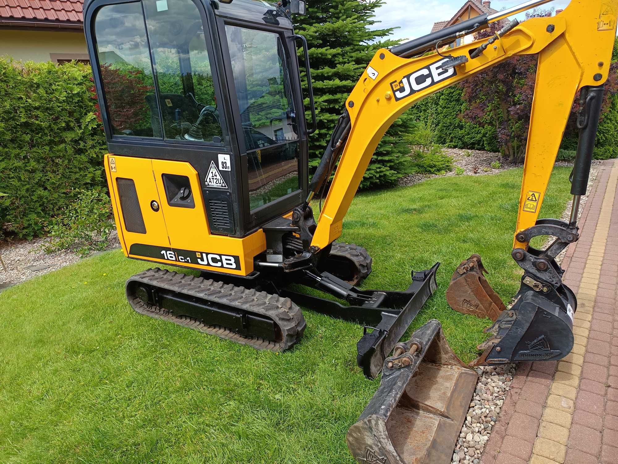 Koparka JCB 16C-1, 2018r. Szybkozłącze, 3 łyżki, 1,8t. Doinwestowana