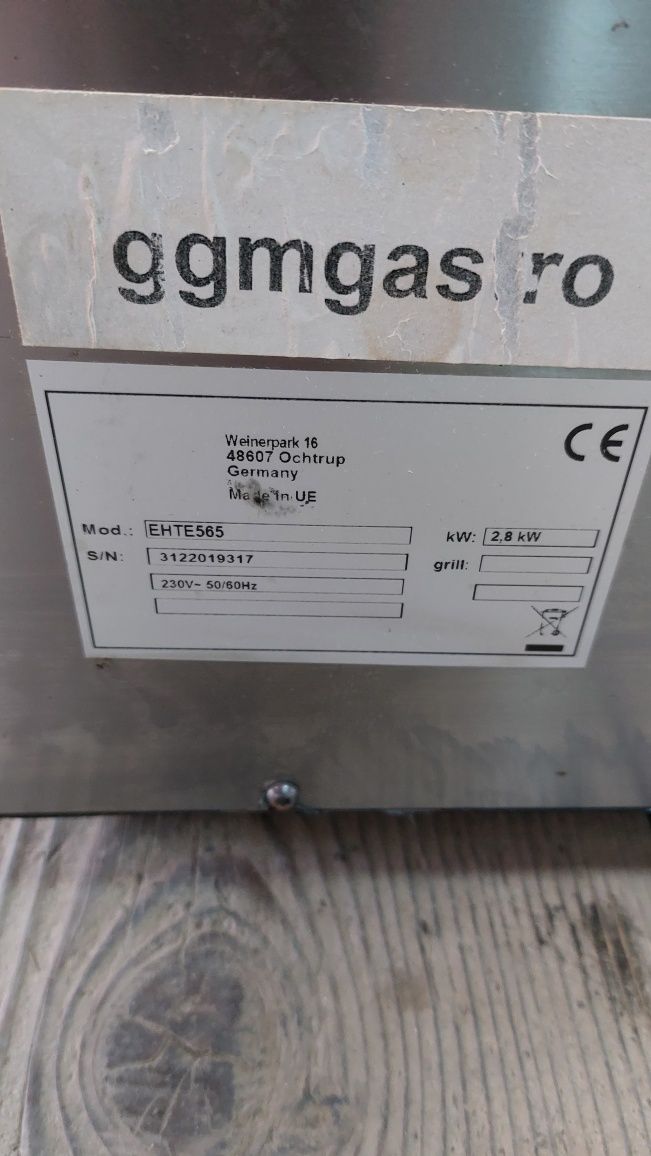 Конвекційна піч конвектомат Ggmgastro 220В
