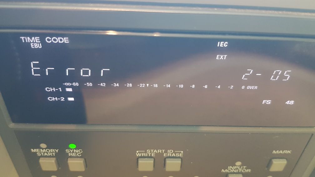 Sony PCM-7010 magnetafon DAT z dodatkowymi kartami!